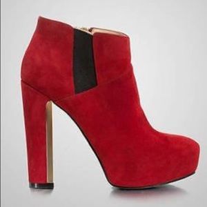 GUESS by Marciano red suede booties